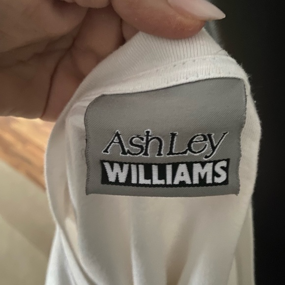 Jersey white I’m size small. Save The Planet on the front is the top - Picture 5 of 5